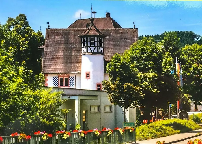 Mit Dem Roten Baum アパート *