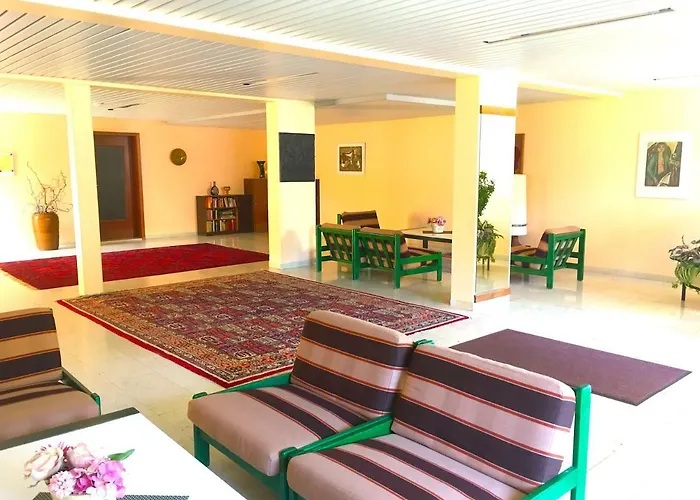 Mit Dem Roten Baum アパート トートモース