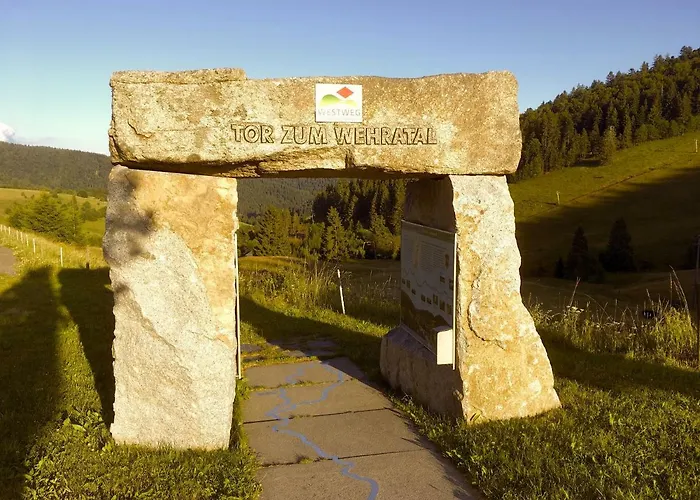 Mit Dem Roten Baum * トートモース